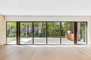 72 W Shore Dr W, Miami, FL 33133 - Photo 27