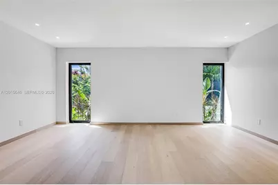 72 W Shore Dr W, Miami, FL 33133 - Photo 87