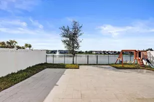 3460 W 103rd Terrace, Hialeah, FL 33018 - Photo 7