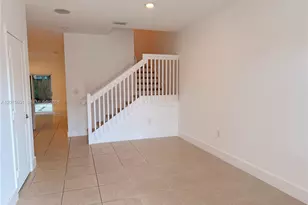 1328 SE 26th Ter, Homestead, FL 33035 - Photo 3