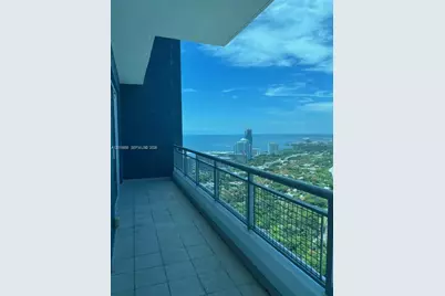 60 SW 13th St #4611, Miami, FL 33130 - Photo 1