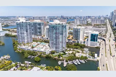 16400 Collins Ave #PH41, Sunny Isles Beach, FL 33160 - Photo 51