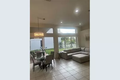 18571 SW 44th St, Miramar, FL 33029 - Photo 13