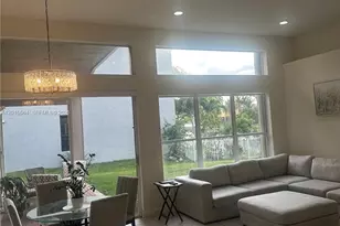 18571 SW 44th St, Miramar, FL 33029 - Photo 13
