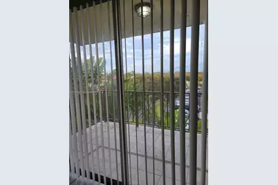 5100 SW 41st  Street #322, Pembroke Park, FL 33023 - Photo 5