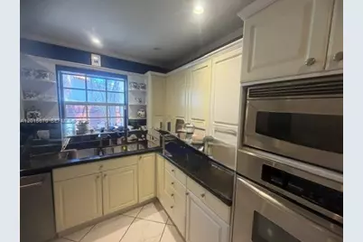 2900 NE 21st Ter, Fort Lauderdale, FL 33306 - Photo 5