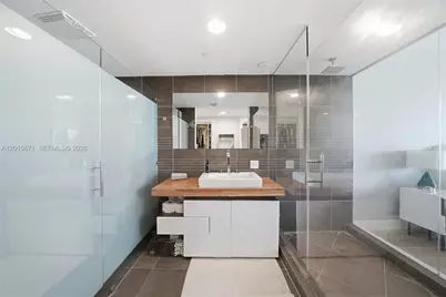 2155 Washington Ct #507, Miami Beach, FL 33139 - Photo 23