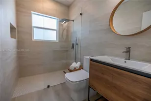 725 NE 81st St, Miami, FL 33138 - Photo 19
