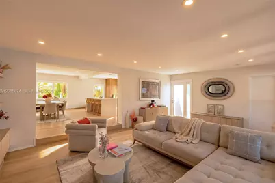 725 NE 81st St, Miami, FL 33138 - Photo 21