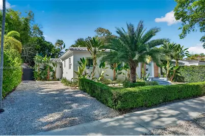 725 NE 81st St, Miami, FL 33138 - Photo 25