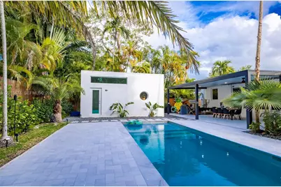 725 NE 81st St, Miami, FL 33138 - Photo 23