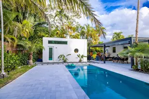 725 NE 81st St, Miami, FL 33138 - Photo 23