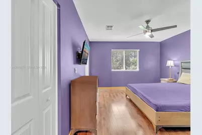 1410 NW 214th Ter, Miami Gardens, FL 33169 - Photo 5