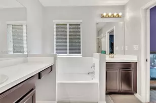 1410 NW 214 Terrace, Miami Gardens, FL 33169 - Photo 9