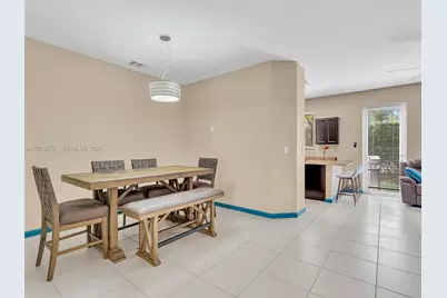 1410 NW 214th Ter, Miami Gardens, FL 33169 - Photo 17
