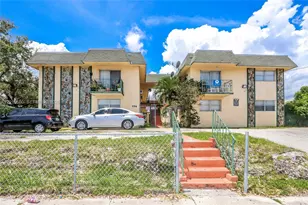 720 NW 27th Ct, Miami, FL 33125 - Photo 1