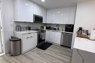 310 NE 12th Ave, Pompano Beach, FL 33060 - Photo 45