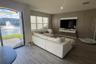 2162 Appleton Cir N, Oakland Park, FL 33309 - Photo 15