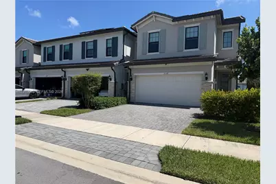 2162 Appleton Cir N, Oakland Park, FL 33309 - Photo 69