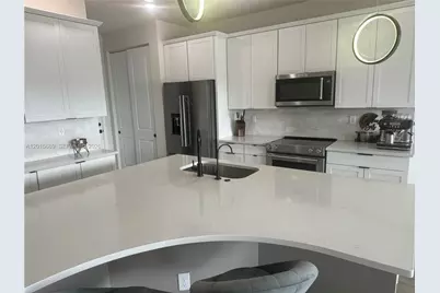 2162 Appleton Cir N, Oakland Park, FL 33309 - Photo 7
