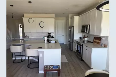 2162 Appleton Cir N, Oakland Park, FL 33309 - Photo 1