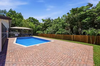 8972 SW 8th St, Boca Raton, FL 33433 - Photo 31