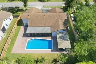 8972 SW 8th St, Boca Raton, FL 33433 - Photo 37