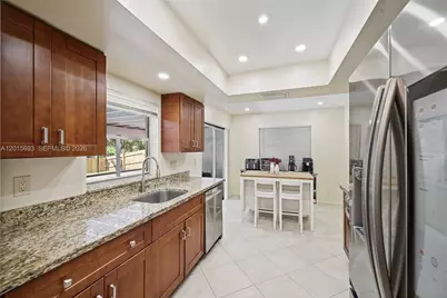 8972 SW 8th St, Boca Raton, FL 33433 - Photo 9
