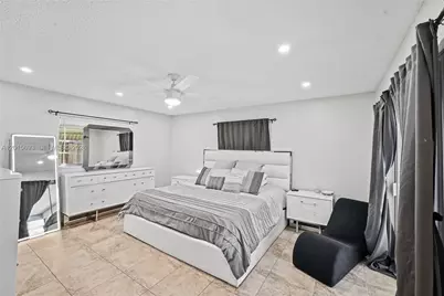 8972 SW 8th St, Boca Raton, FL 33433 - Photo 19