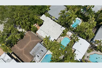 636 NE 17th Ter, Fort Lauderdale, FL 33304 - Photo 37