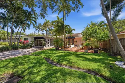 636 NE 17th Ter, Fort Lauderdale, FL 33304 - Photo 43
