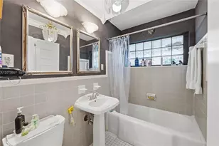 636 NE 17th Terrace, Fort Lauderdale, FL 33304 - Photo 23