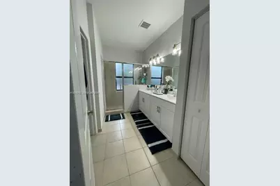 21480 SW 132nd Ct, Miami, FL 33177 - Photo 9