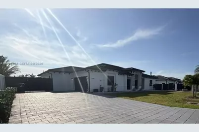 21480 SW 132nd Ct, Miami, FL 33177 - Photo 3