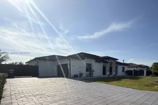 21480 SW 132nd Ct, Miami, FL 33177 - Photo 3