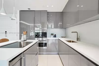 1201 20th St #204, Miami Beach, FL 33139 - Photo 9