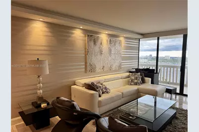 1000 Island Blvd #2512, Aventura, FL 33160 - Photo 3