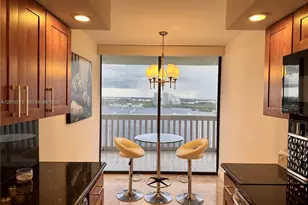 1000 Island Blvd, Aventura, FL 33160 - Photo 9