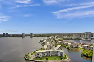 1000 Island Blvd, Aventura, FL 33160 - Photo 27