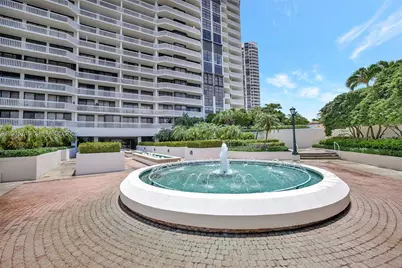 1000 Island Blvd #2512, Aventura, FL 33160 - Photo 37