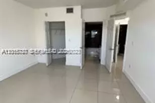 2300 NW 7th St, Miami, FL 33125 - Photo 23