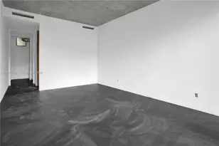 221 SW 25th Rd, Miami, FL 33129 - Photo 23