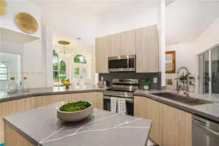 11066 N 46th Pl N, West Palm Beach, FL 33411 - Photo 7