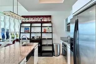 888 SE Biscayne Blvd, Miami, FL 33132 - Photo 5