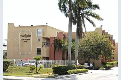 10900 SW 104th St #315, Miami, FL 33176 - Photo 1