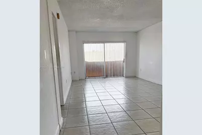 10900 SW 104th St #315, Miami, FL 33176 - Photo 3