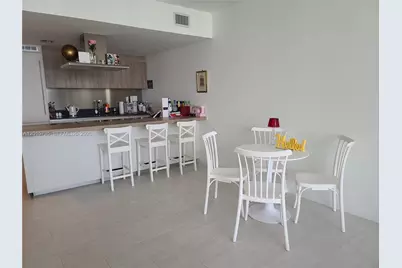 1000 Brickell Plz #3510, Miami, FL 33131 - Photo 3