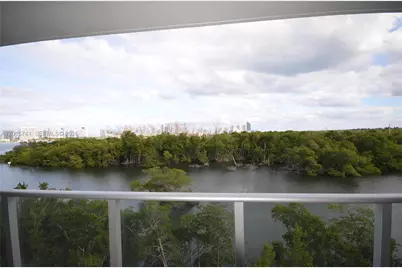 16385 Biscayne Blvd #519, North Miami Beach, FL 33160 - Photo 17