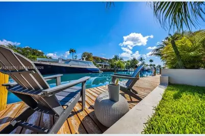 1141 NE 90th St, Miami, FL 33138 - Photo 33