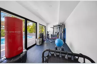1141 NE 90th St, Miami, FL 33138 - Photo 39